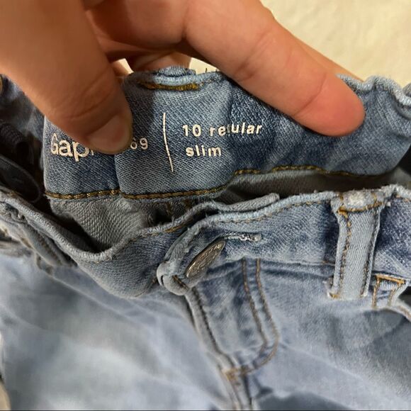 GAP casual distressed blue jeans size 10 regular. - Picture 2 of 10